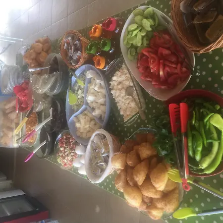 Lara Apart 公寓式酒店 *