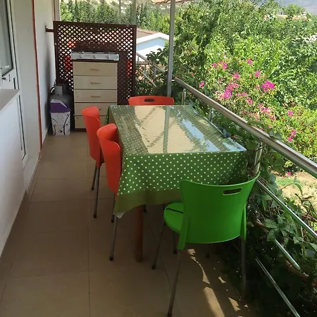 Lara Apart 帕拉姆布库