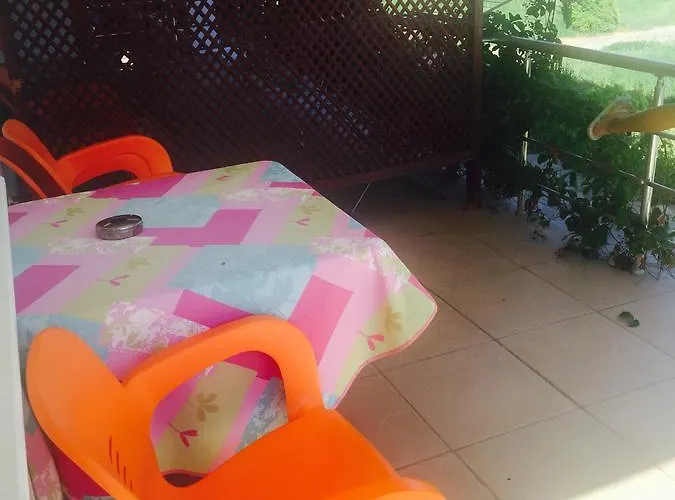 Lara Apart מלון דירות *